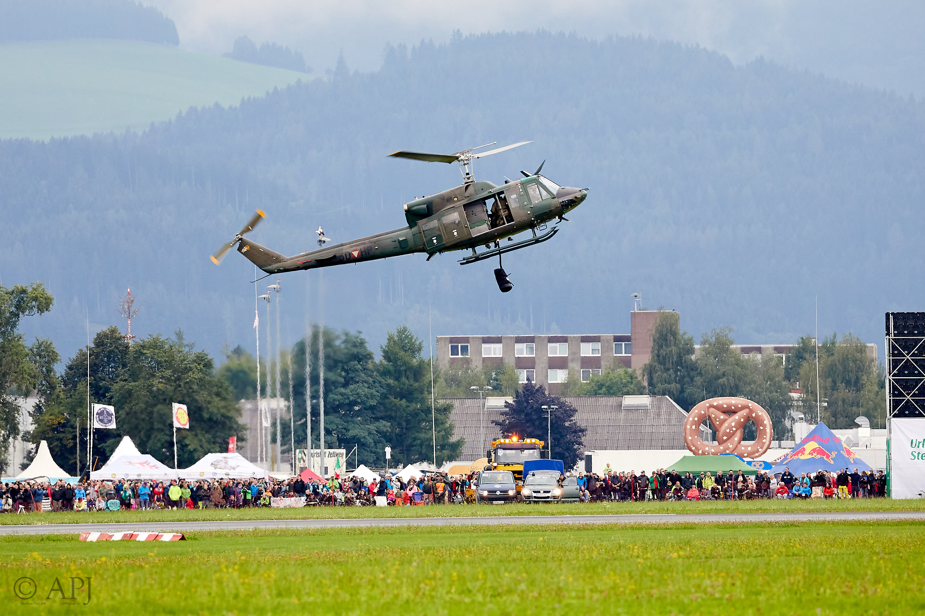1095 APJ 7566 Airpower 2019