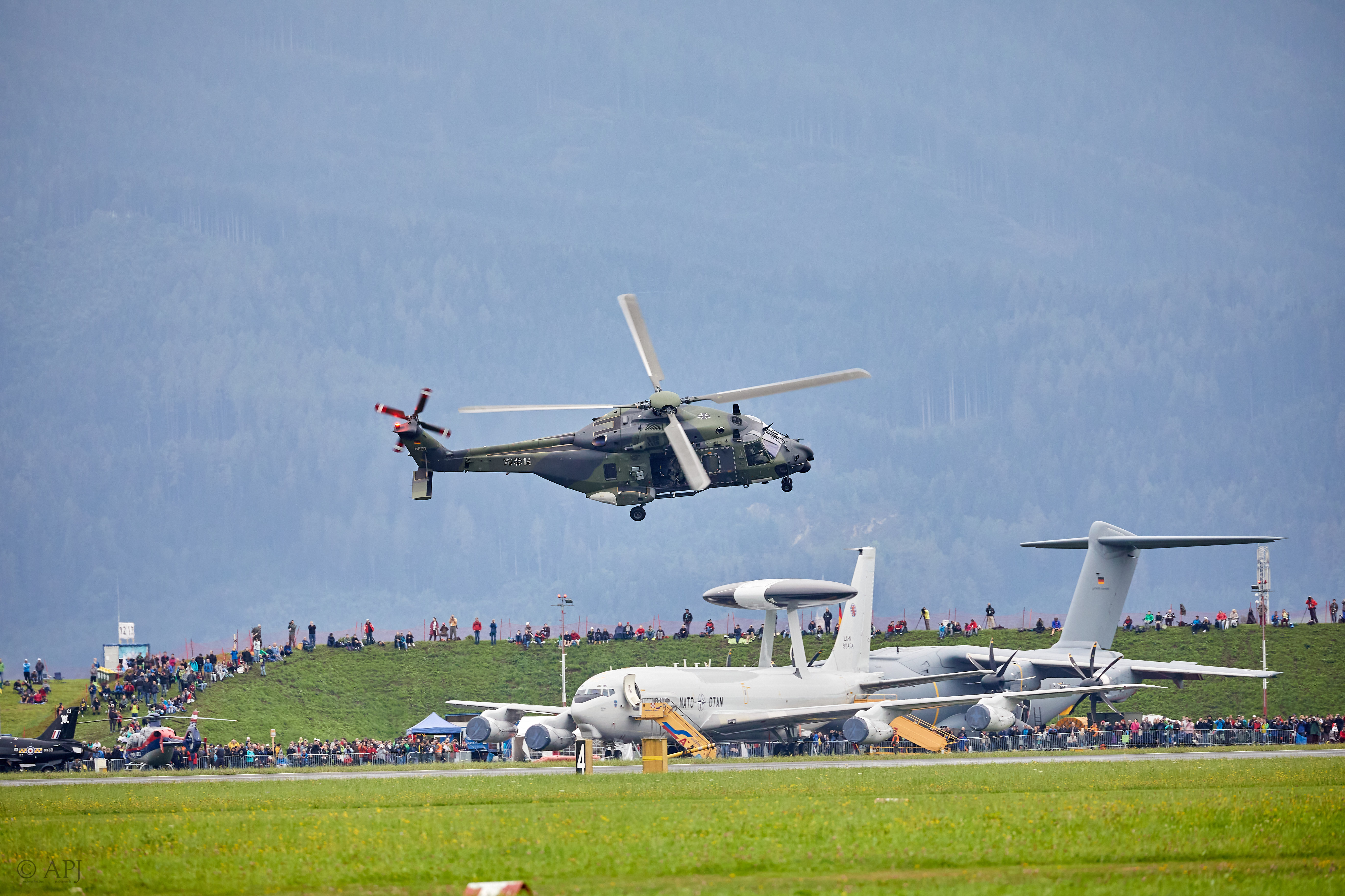 1196 APJ 7667 Airpower 2019