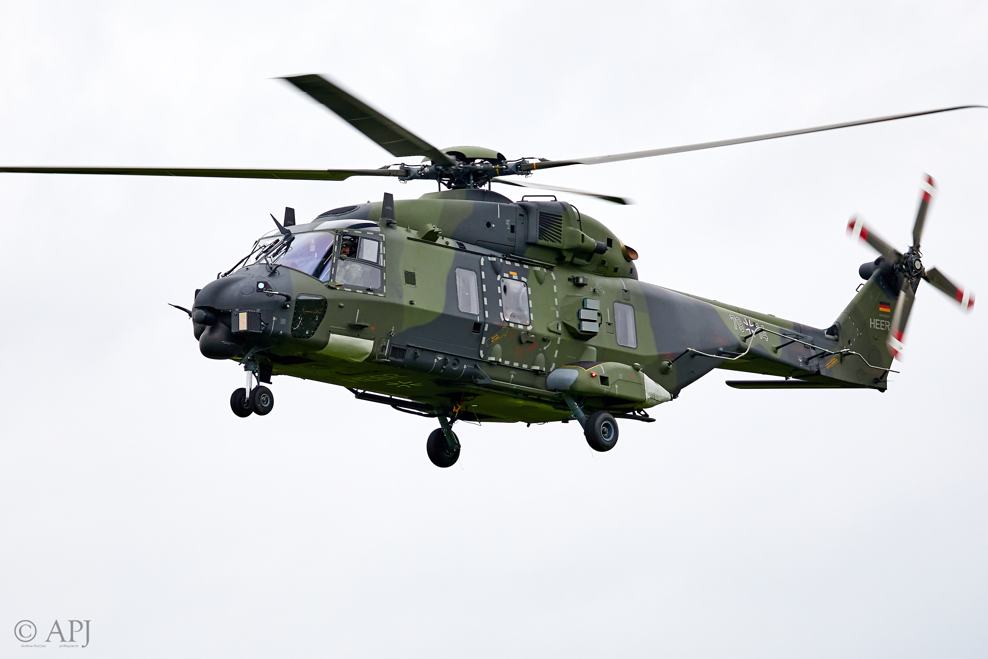 1211 APJ 7682 Airpower 2019