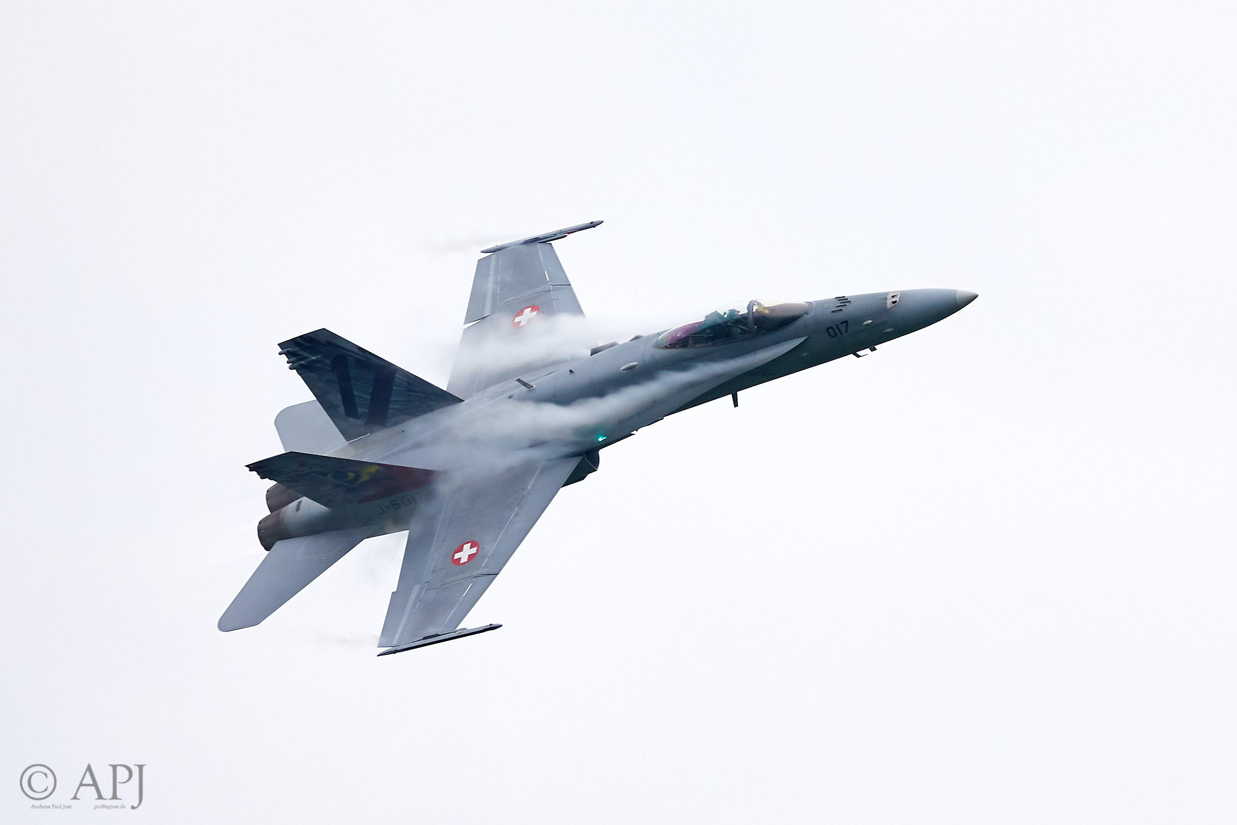 1633 APJ 8105 Airpower 2019