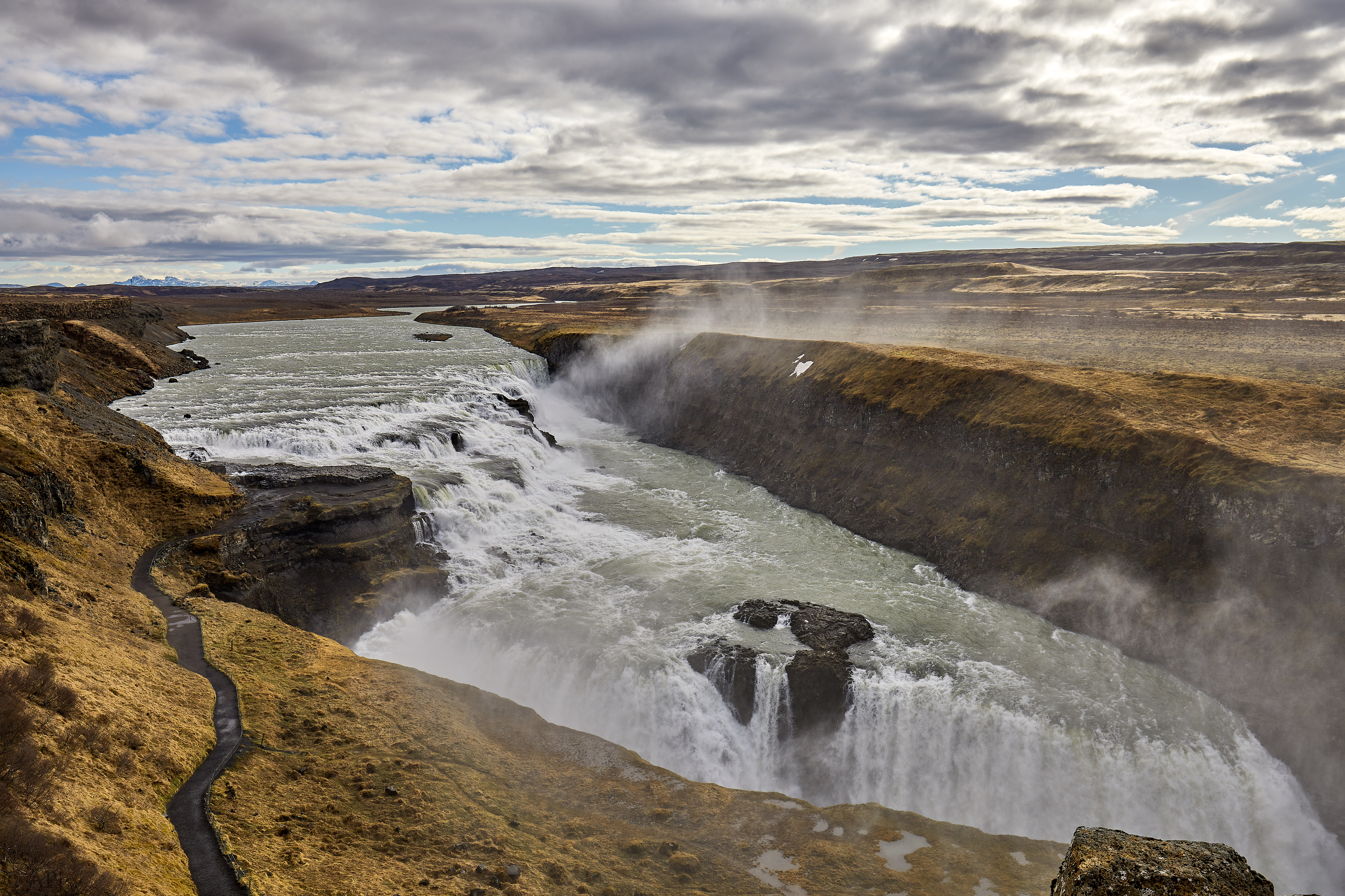 405  073053000741 APJ 4739